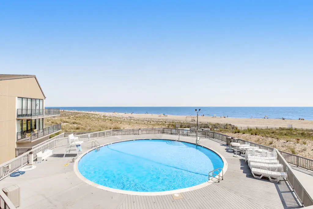 Sea Colony - 1501N Edgewater House Rd