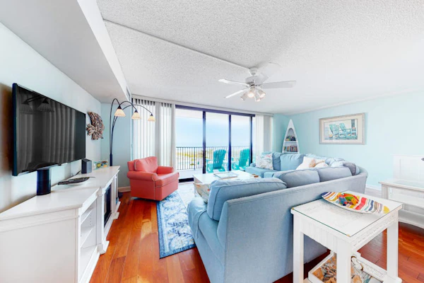 Sea Colony Ocean 3rd floor condo w/ free WiFi, shared sauna, and pool