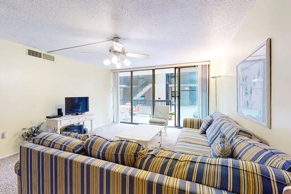 Sea Colony - 107 Brandywine House Rd