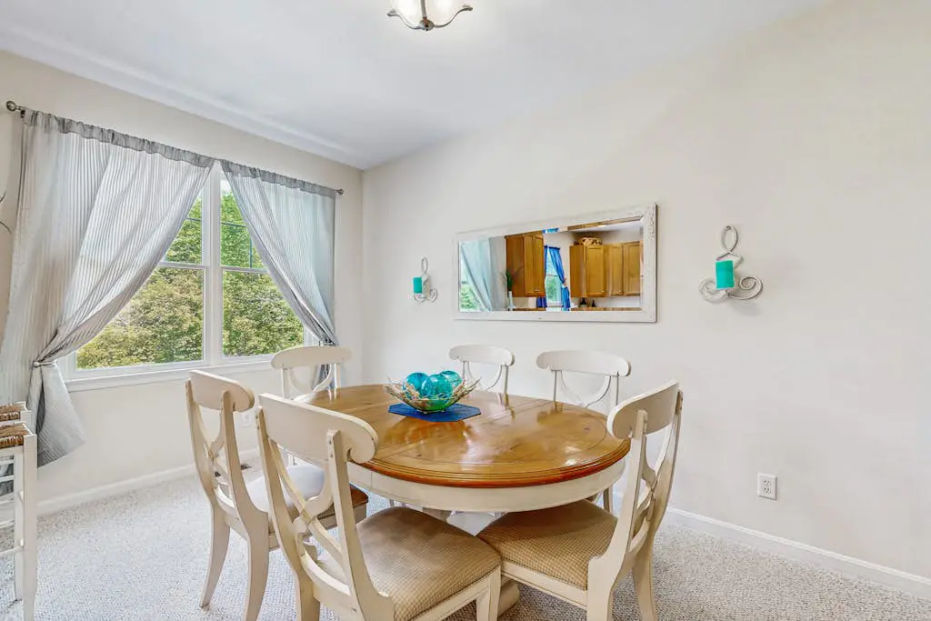 Bayside Resort - 36362 Azalea Ave