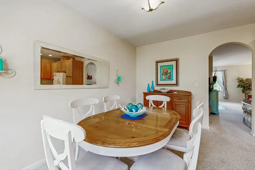 Bayside Resort - 36362 Azalea Ave