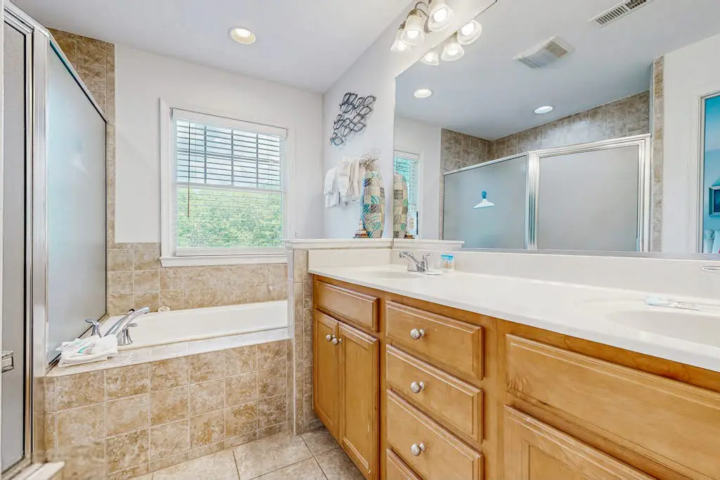 Bayside Resort - 36362 Azalea Ave