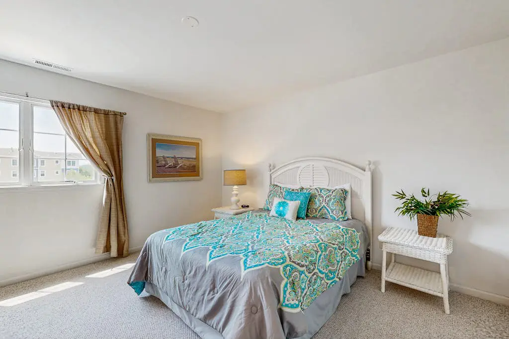 Bayside Resort - 36362 Azalea Ave