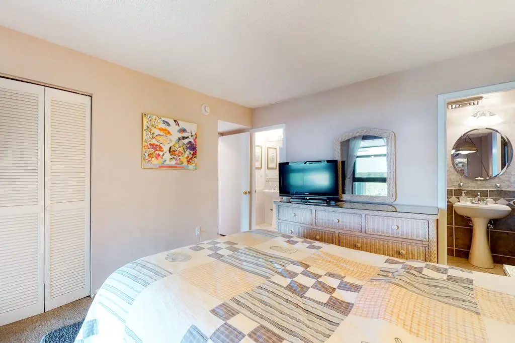 Sea Colony - 909 Brandywine House Rd