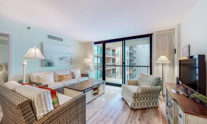 Sea Colony Ocean 6th floor condo w/ gym, pool, and tennis court