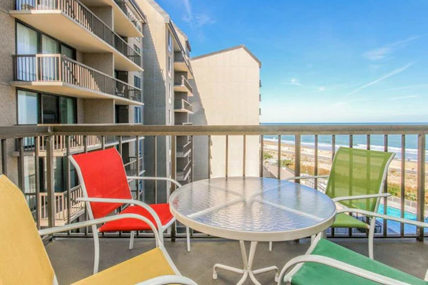 Sea Colony Ocean 6th floor condo w/ gym, pool, and tennis court