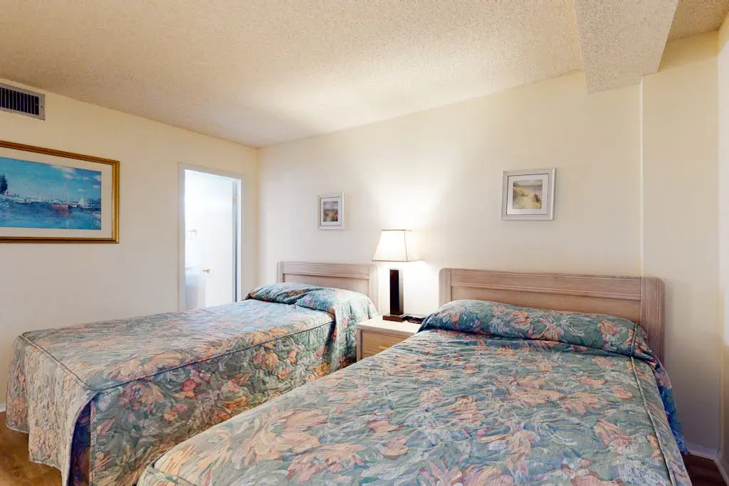 Sea Colony - 208 Chesapeake House Rd