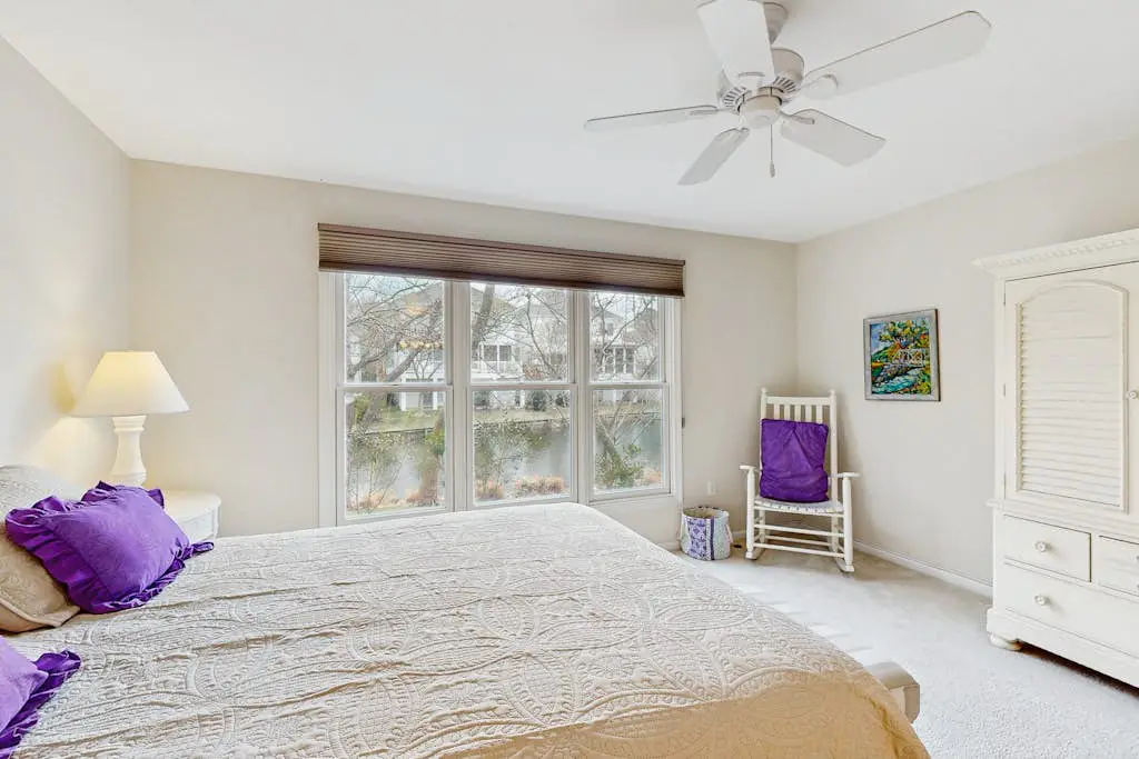 Sea Colony - 55054 Pine Lake Dr