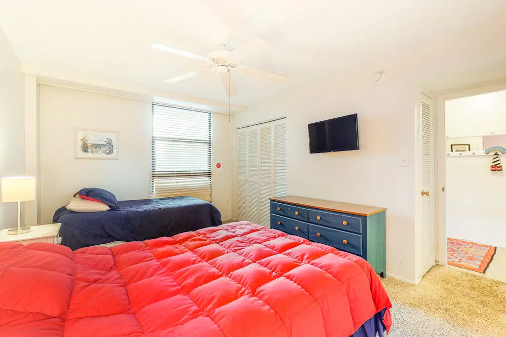 Sea Colony - 203 Brandywine House Rd