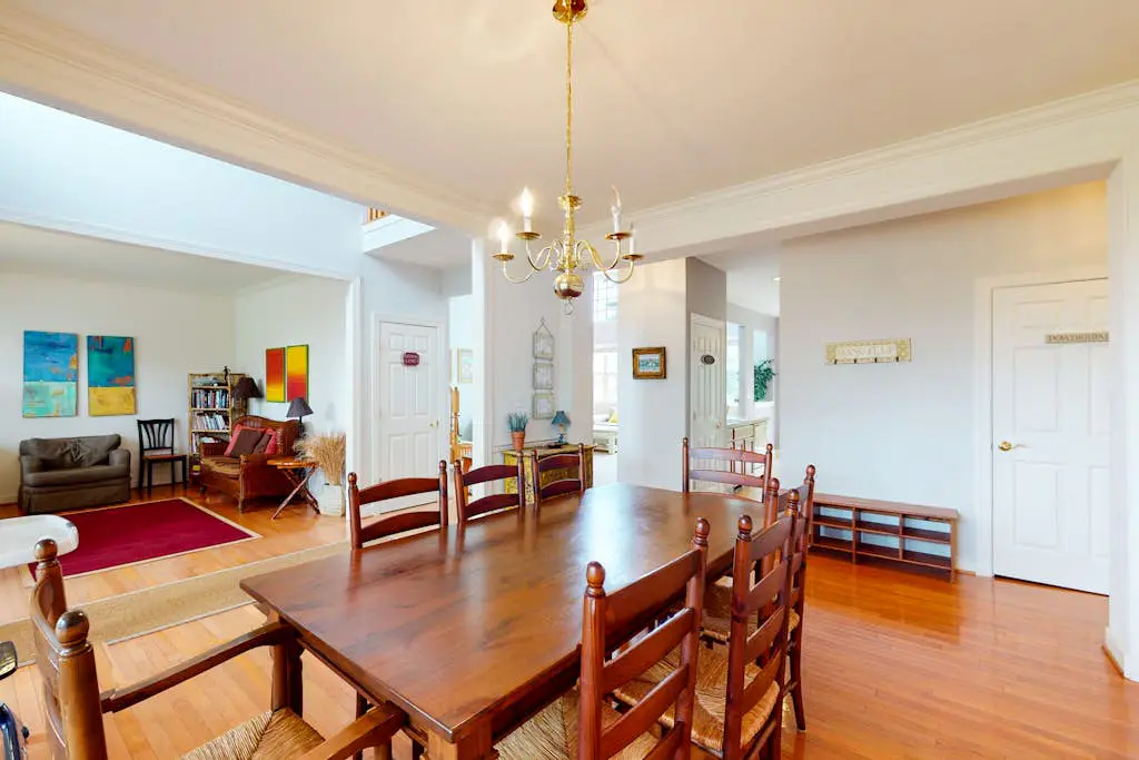 Wedgefield - 7 Saint George St