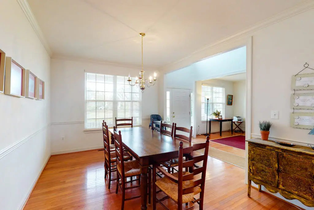 Wedgefield - 7 Saint George St