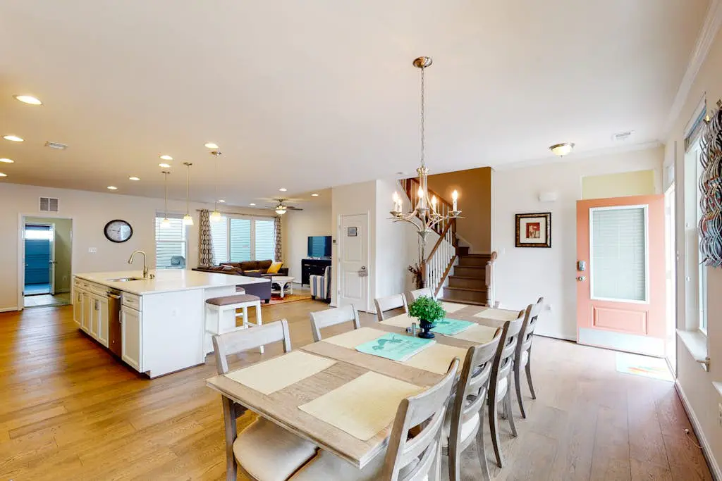 Ocean View Beach Club - 21 Bennett Point Ln
