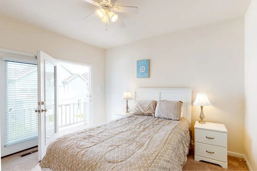 Ocean View Beach Club - 21 Bennett Point Ln