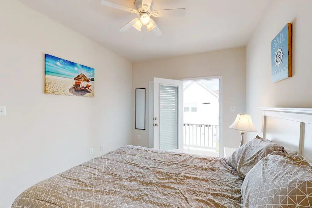 Ocean View Beach Club - 21 Bennett Point Ln