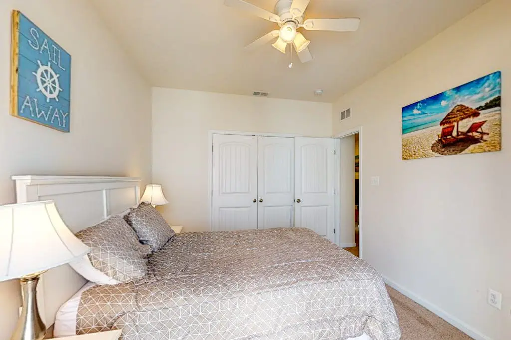 Ocean View Beach Club - 21 Bennett Point Ln