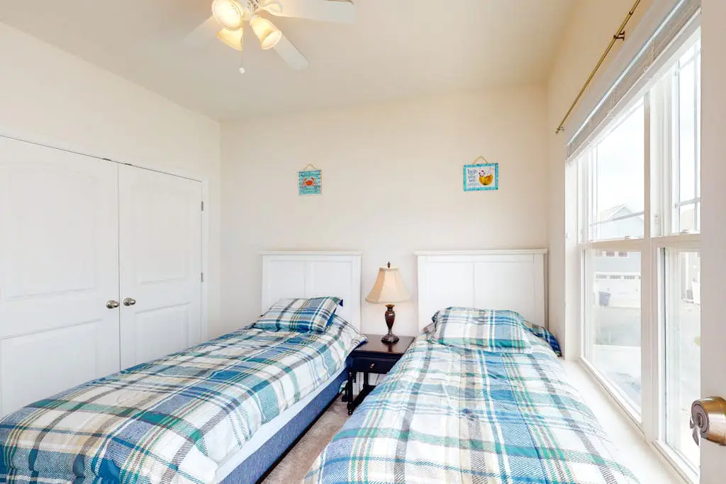 Ocean View Beach Club - 21 Bennett Point Ln