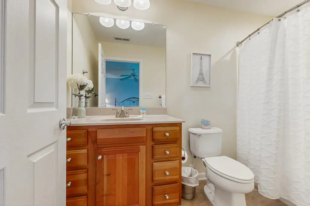 Bayside Resort - 11490 West Sand Cove Rd