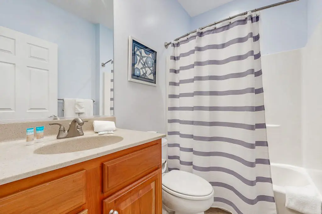 Bayside Resort - 11490 West Sand Cove Rd