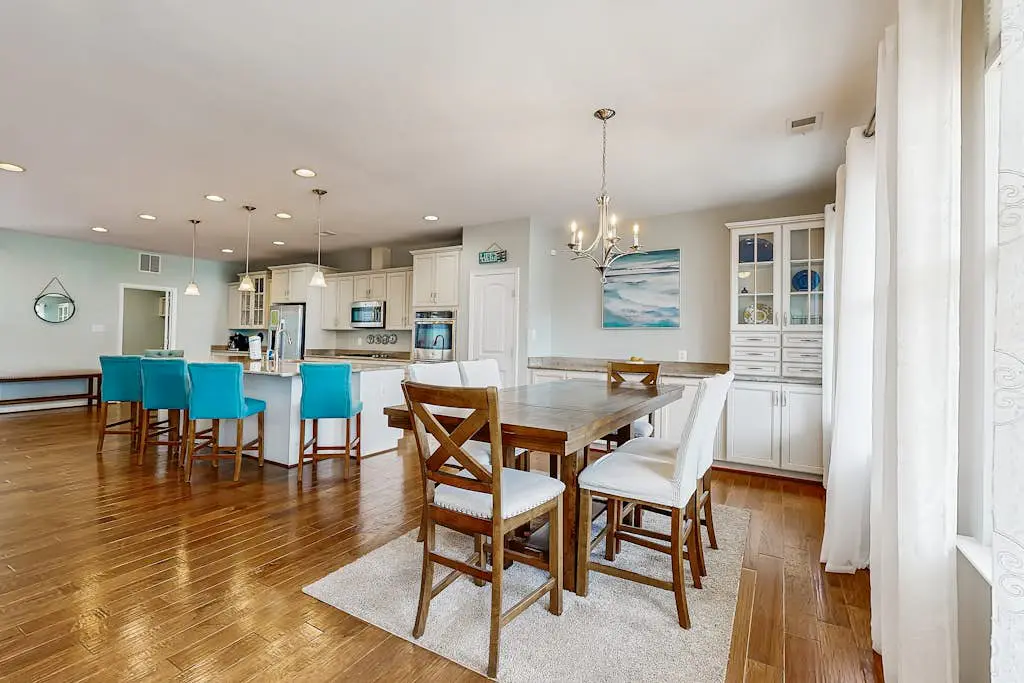 Ocean View Beach Club - 15 Bennett Point Ln