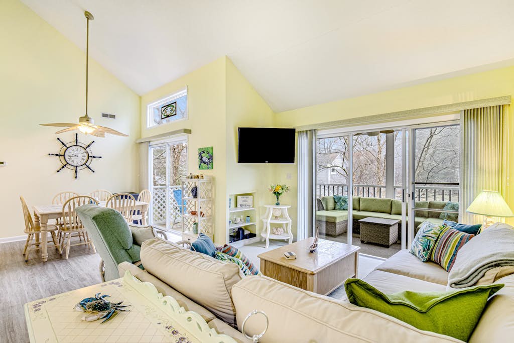 Sea Colony Condo w/ Free WiFi, Central AC, Shared Pools, & Hot Tubs