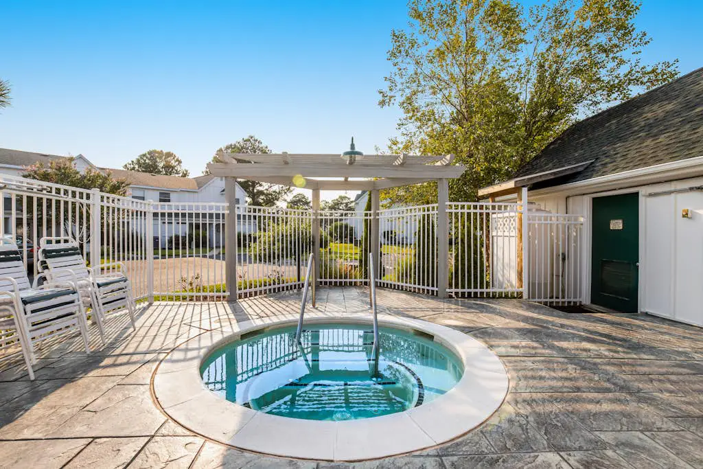Mallard Lakes - 142 Cardinal Ln
