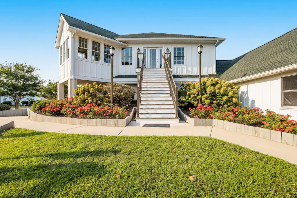 Mallard Lakes - 142 Cardinal Ln