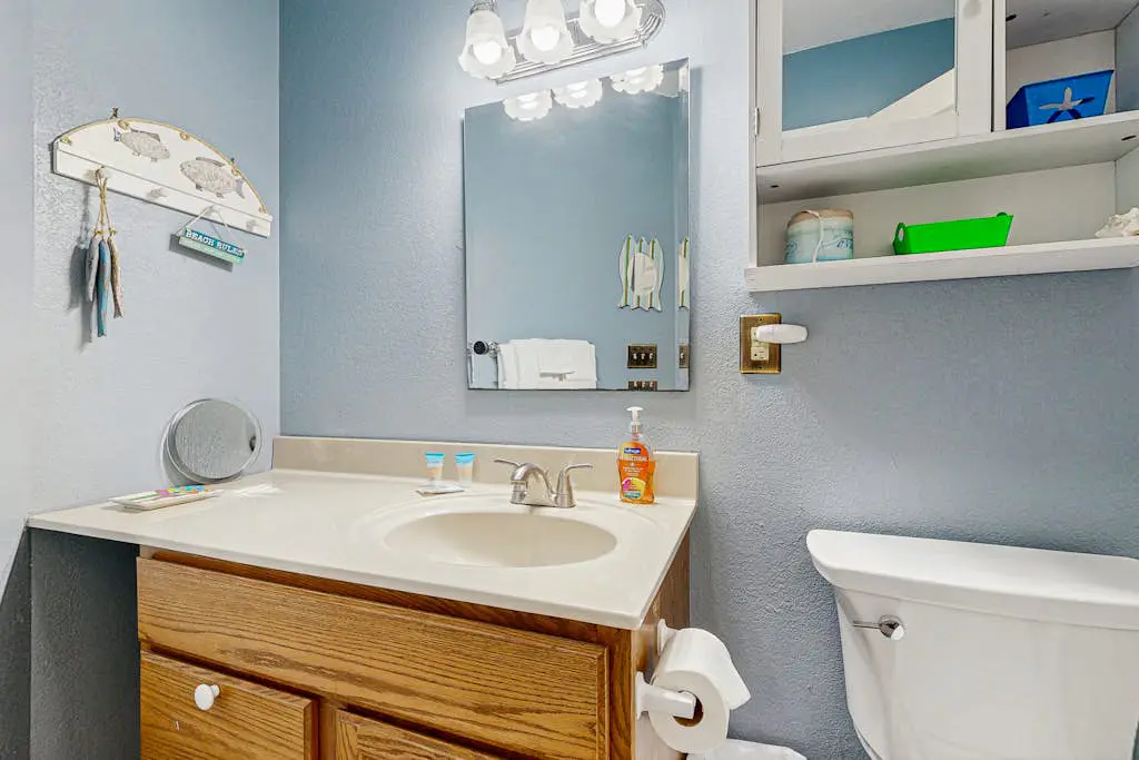 Clearwater - 33718 East Hampton Ln