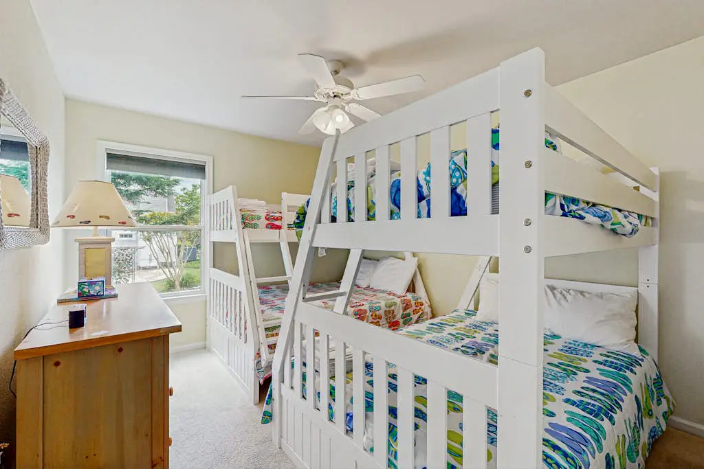 Clearwater - 33718 East Hampton Ln