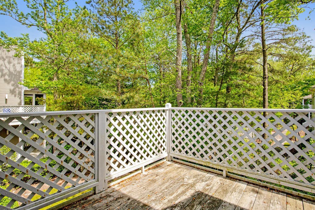 Terrific Sea Colony Condo w/Private Beach, Free WiFi, Shared Pool & Hot Tub, AC