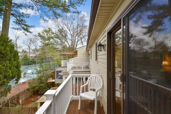 Bethany Pines Townhouse w/Free WiFi, Private Washer and Dryer, & Shared Pool