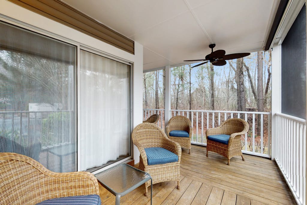 Sea Colony Condo Near Beach w/Shared Hot Tubs/Pools/Gym/Sauna/WiFi/AC/Deck + W/D