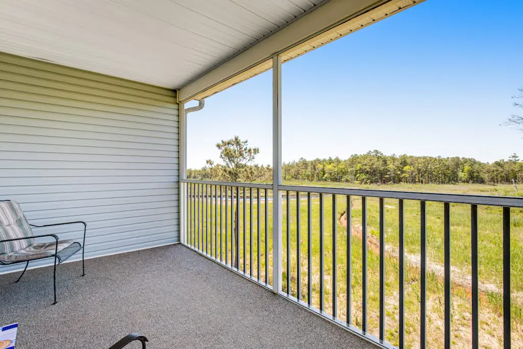 Bethany Bay - 8006 Pettinaro Dr
