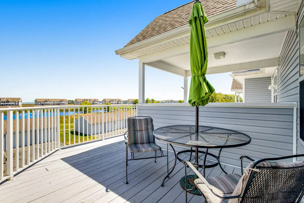 Bethany Bay - 8006 Pettinaro Dr