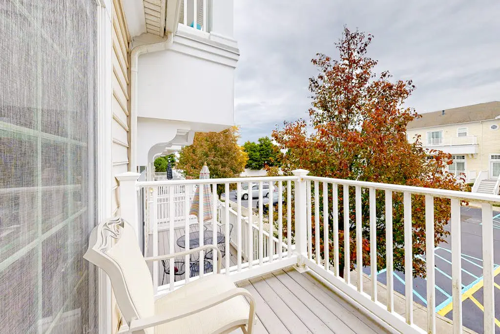 Bayside Bethany Lakes - N Mill Ln #114
