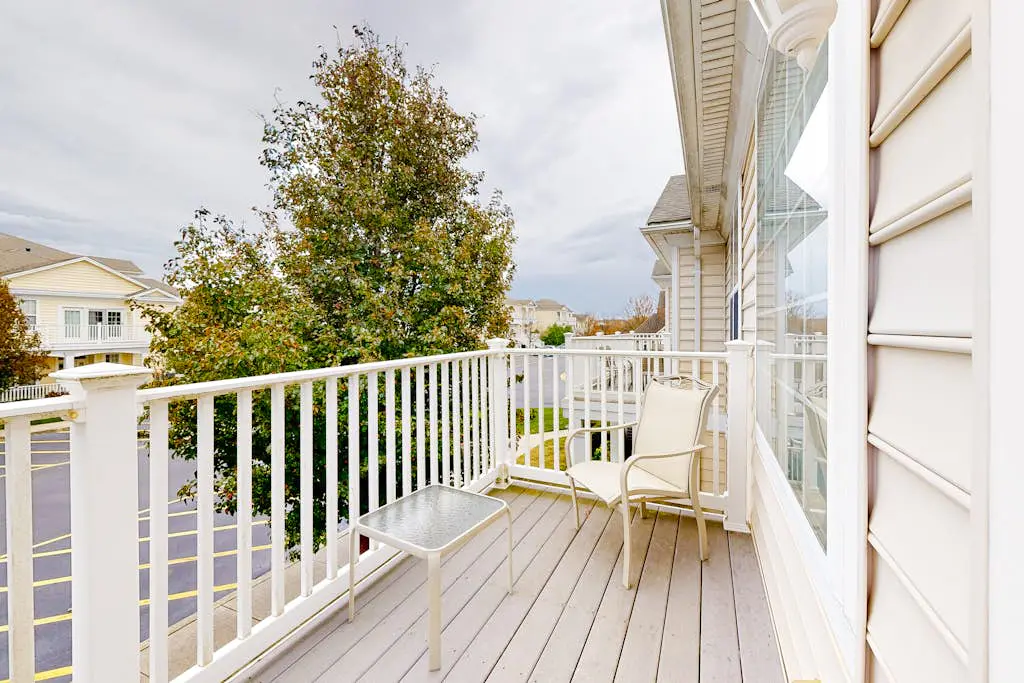 Bayside Bethany Lakes - N Mill Ln #114