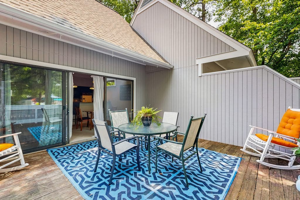 Sea Colony - 6501 Woodland Ct
