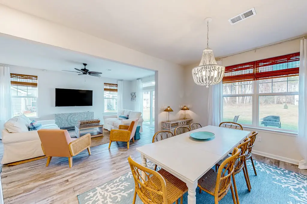 Friendship Creek - 35085 Dundee St