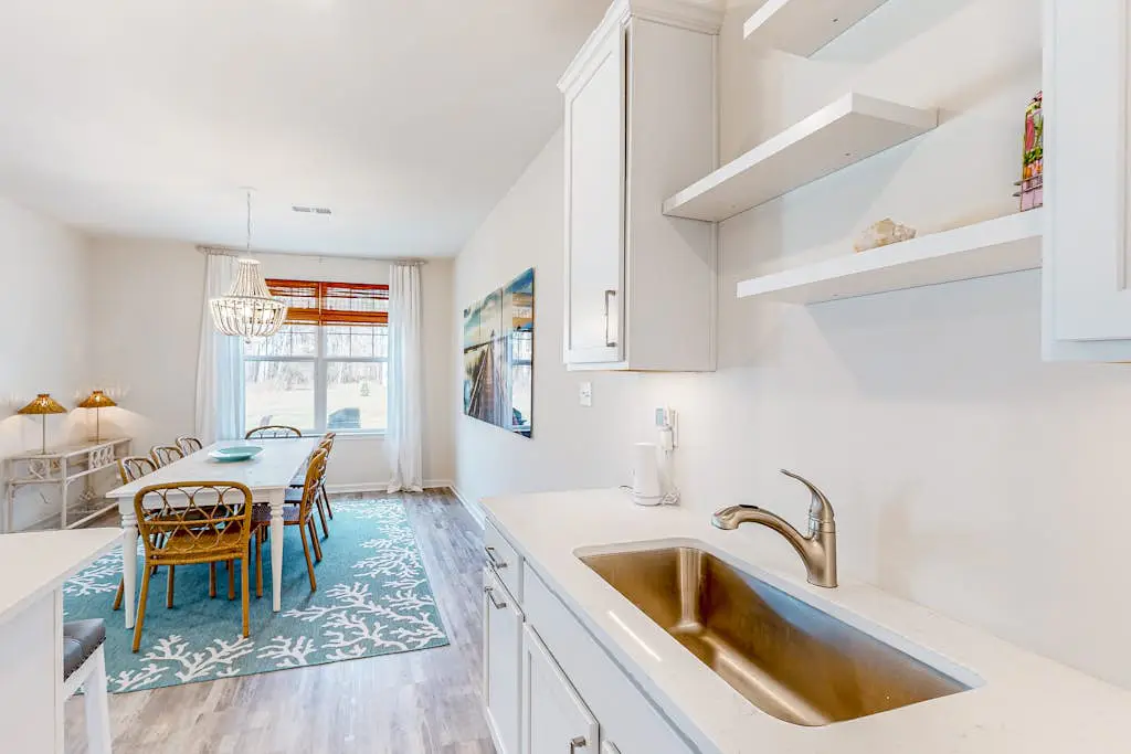 Friendship Creek - 35085 Dundee St