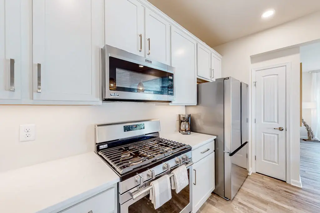 Friendship Creek - 35085 Dundee St