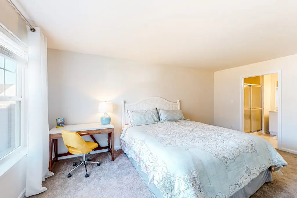 Friendship Creek - 35085 Dundee St