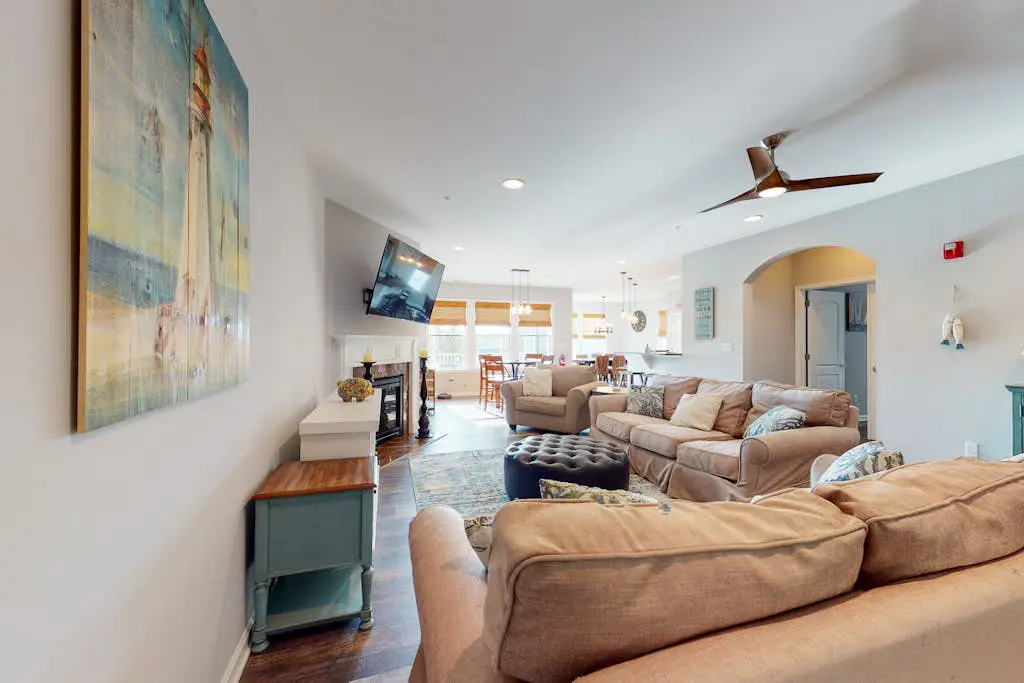 Bayside Resort - 38414 Boxwood Terr #202R