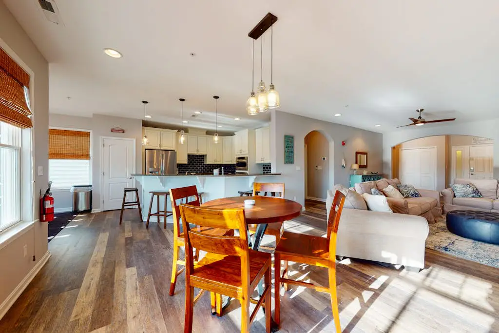 Bayside Resort - 38414 Boxwood Terr #202R