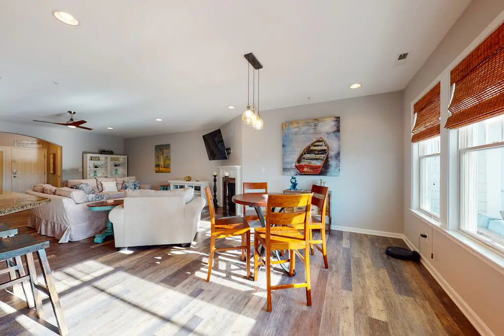 Bayside Resort - 38414 Boxwood Terr #202R
