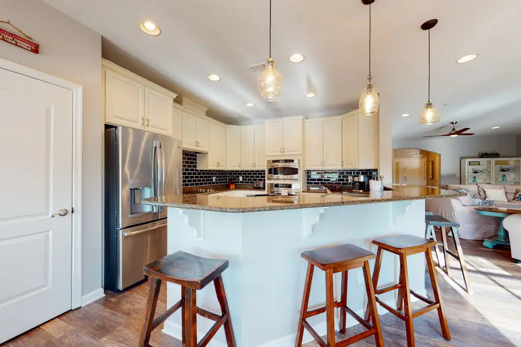 Bayside Resort - 38414 Boxwood Terr #202R