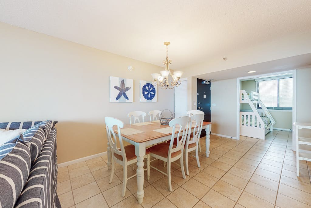 Sea Colony oceanfront condo with WiFi, balcony, w/d, & pool/tennis
