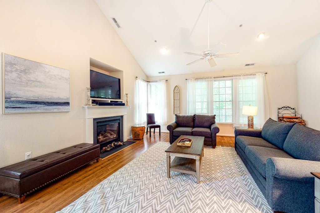 Bear Trap Dunes condo with screened porch, deck, pools, saunas & beach shuttle