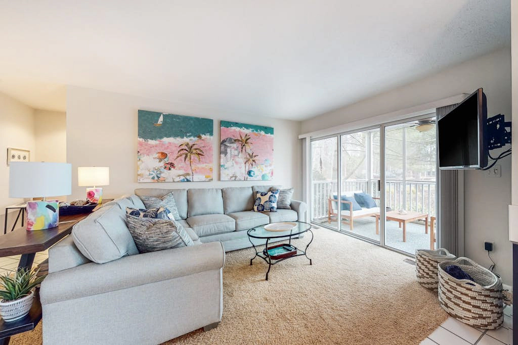 Sea Colony - 17004 Bayberry Ct