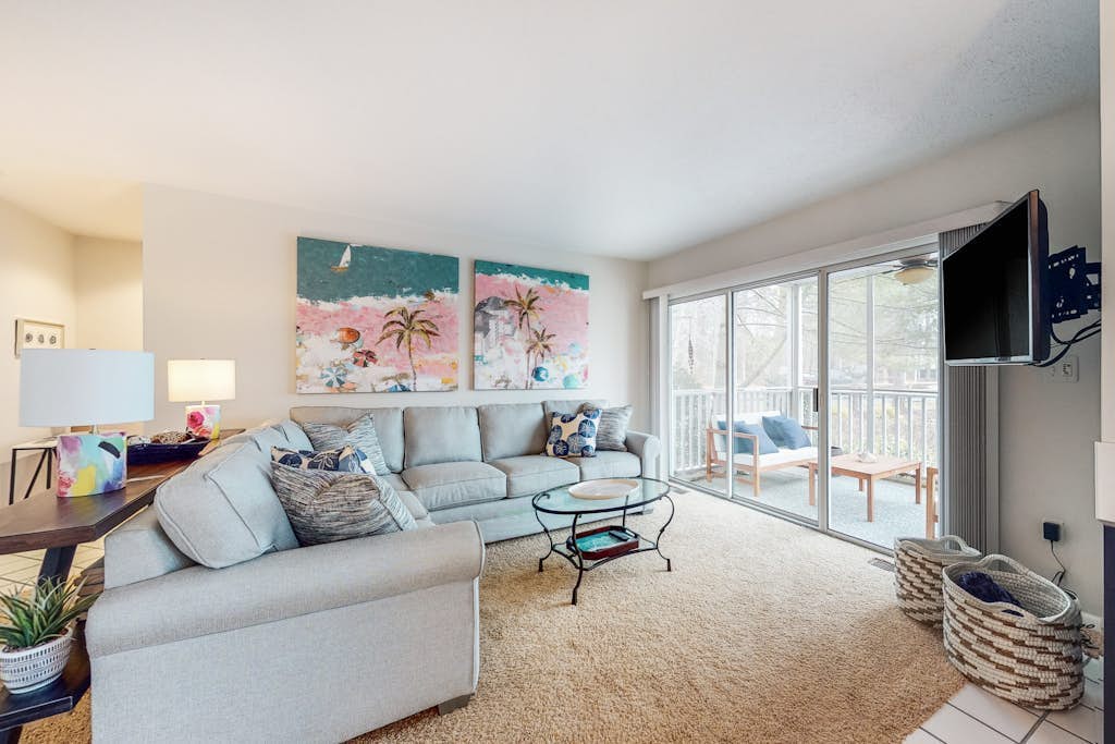 Sea Colony - 17004 Bayberry Ct
