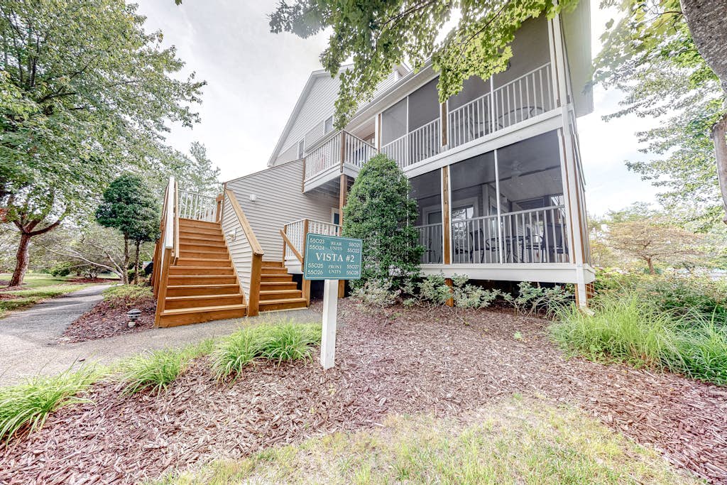Sea Colony  - 55026 Pine Lake Dr