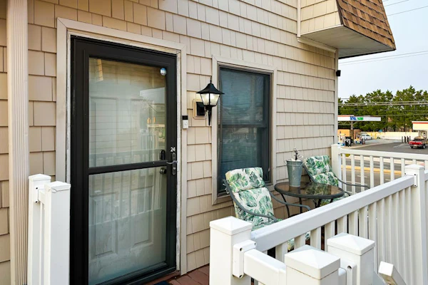 Town of Fenwick Island condo with dazzling sunrise views
